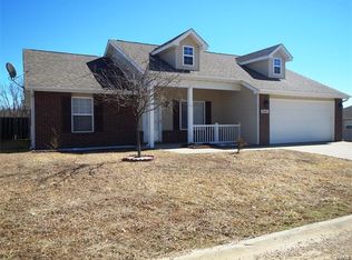 24367 Tanglewood Rd, Saint Robert, MO 65584