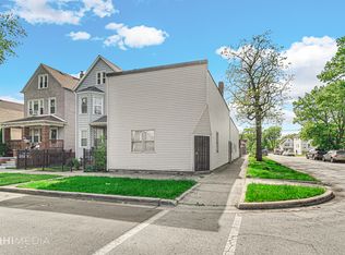 8600 S Muskegon Ave, Chicago, IL 60617
