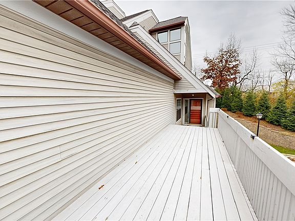 2nd image of 27 Forest Cove Dr #16