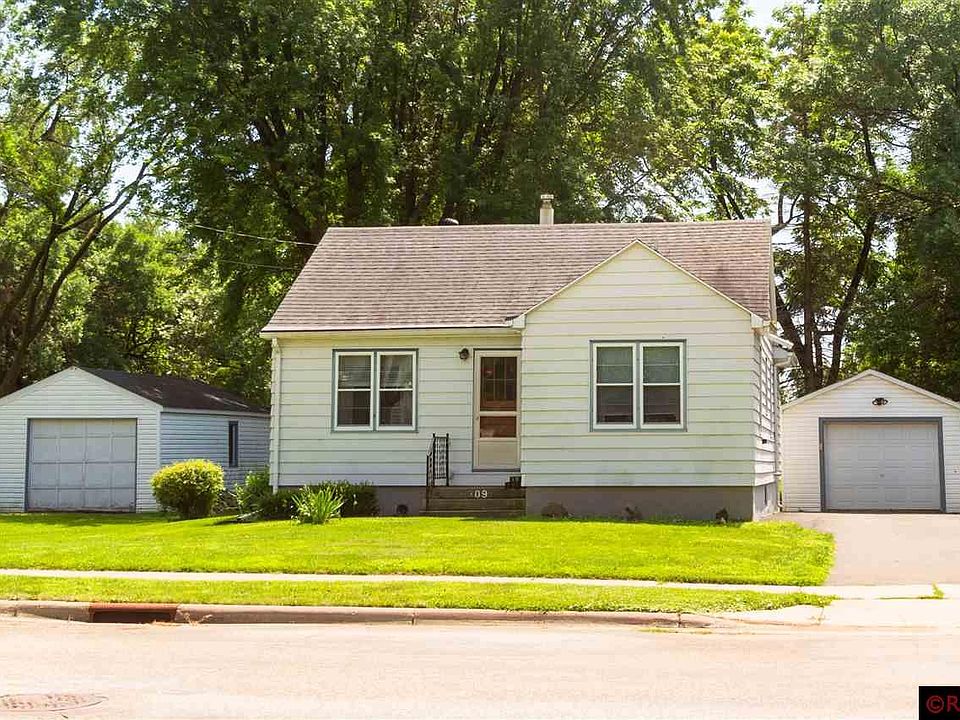 1st image of 309 Leray Ave