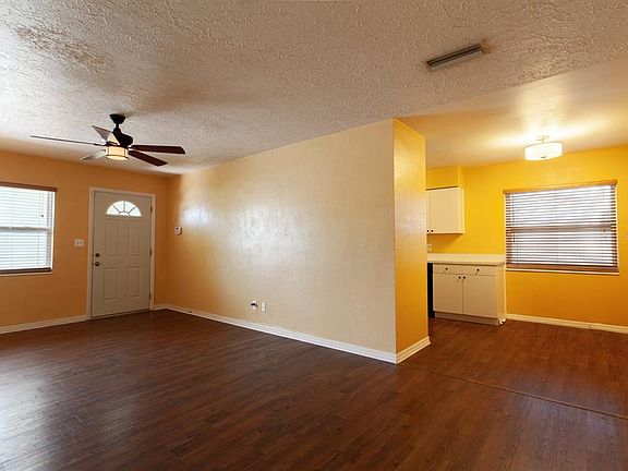 5th image of 8863 57th St N