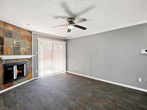 4th image of 333 Melrose Dr APT 27D