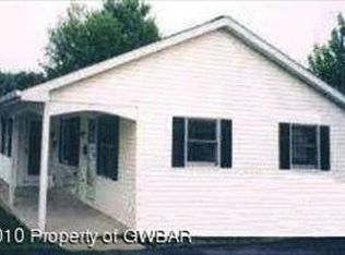 56 Mundy St, Wilkes Barre, PA 18702