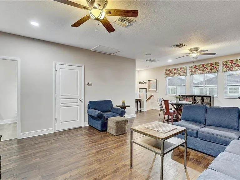 7209 Meeting House Ln — Photo 37