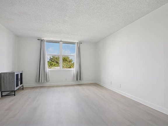 5th image of 3000 N Ocean Blvd APT 405