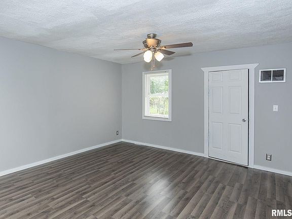 5th image of 257 W 2nd Ave