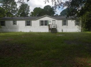 2815 Easler Hwy, Greeleyville, SC 29056