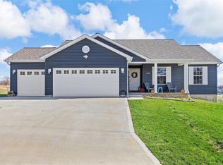 137 Colton Jesse Dr, Winfield, MO 63389
