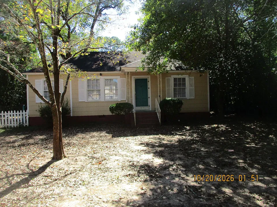 1212 10th Ave