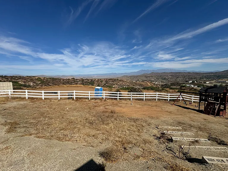 22881 Arrow Rd — Photo 39