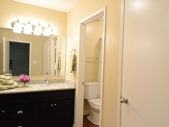 4th image of 860 Quince Ave #315B