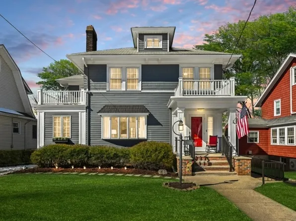 9 Oberlin St, Maplewood Twp., NJ 07040