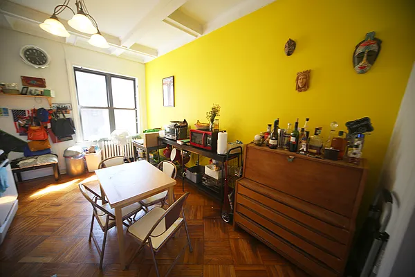 Rented by Metropolitan Realty | media 29