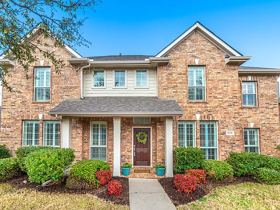 2nd image of 1038 Resaca Dr