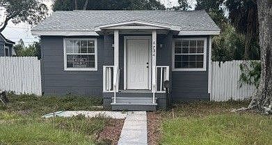 Large front yard with major set back to road