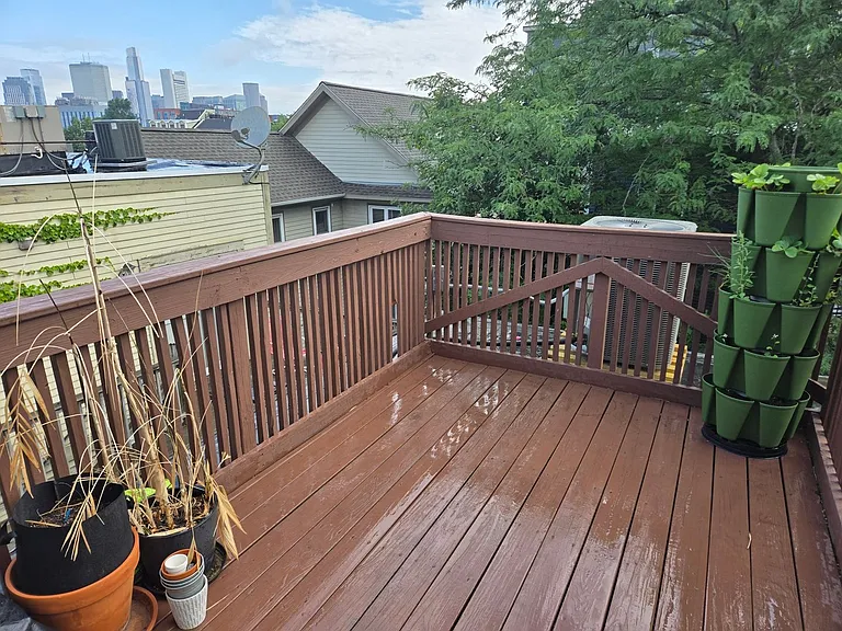314 W 4th St #3 — Photo 12