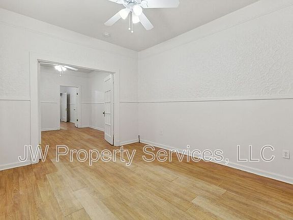 2nd image of 8712 Forshey St