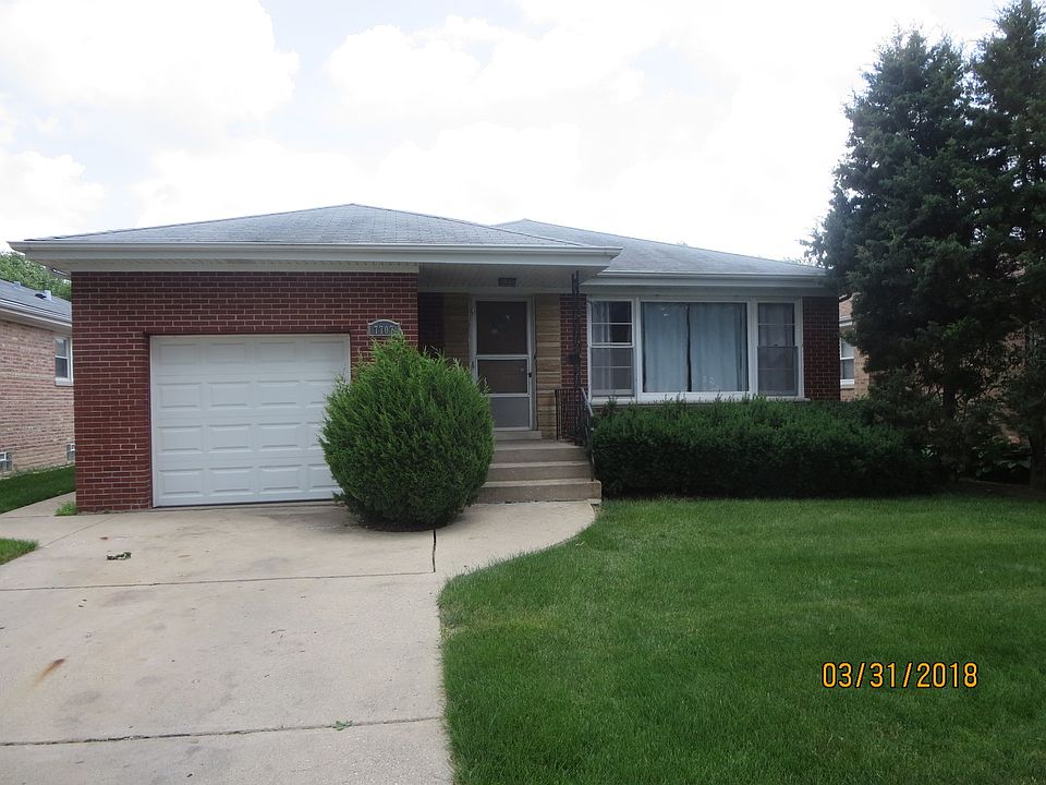 1st image of 7707 N Oconto Ave