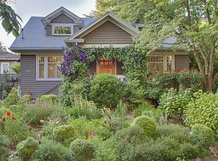3327 SE Ankeny St, Portland, OR 97214