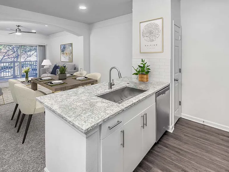 Camden Crest — Photo 2