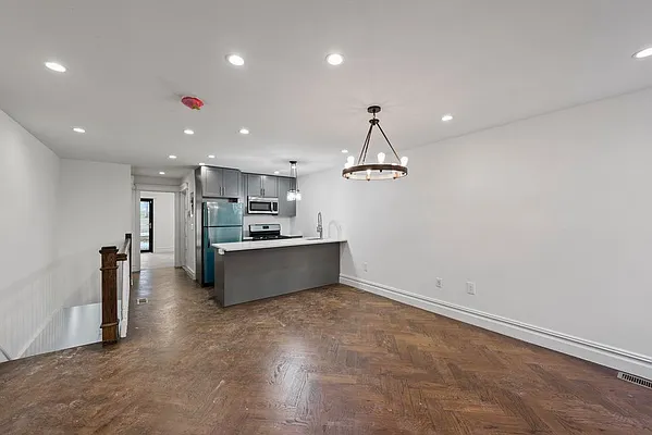 Rented by Nest Seekers International | media 1
