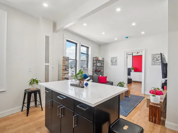 527-529 34th Street image 8 of 15