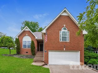 101 Bentree Dr, Hendersonville, TN 37075