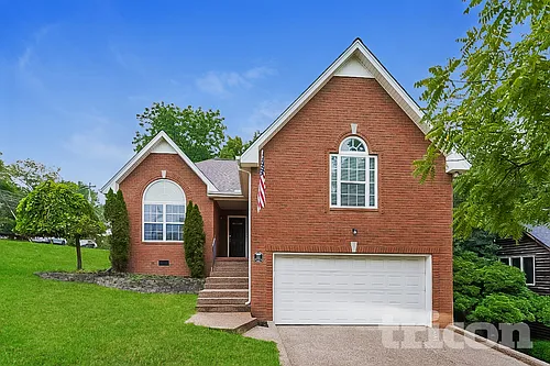 101 Bentree Dr Photo 1
