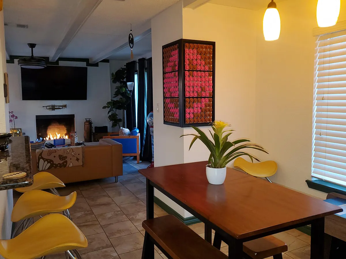 austin greenhouse central furnished rental close to downtown austin - 2506 Metcalfe Rd