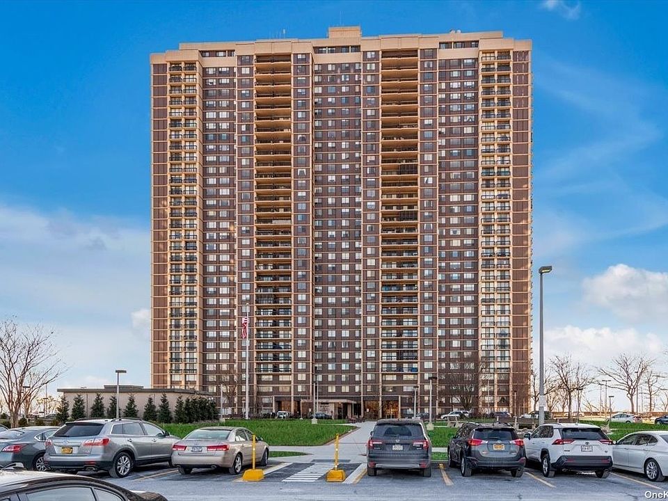 1st image of 270-10 Grand Central Pkwy #10M
