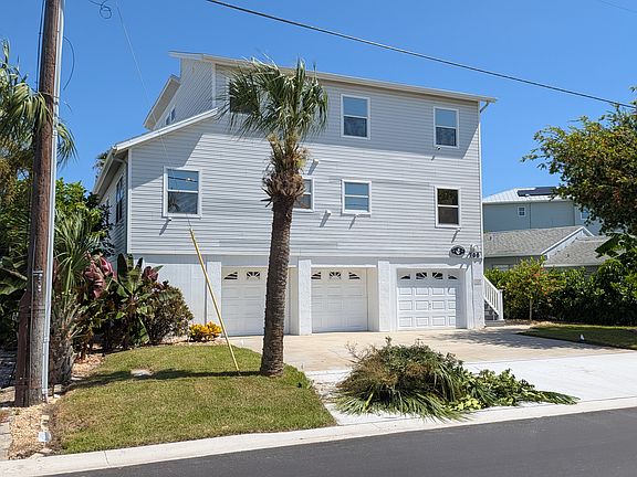 Front Yard - well maintained