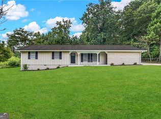 4395 Stonewall Tell Rd, College Park, GA 30349