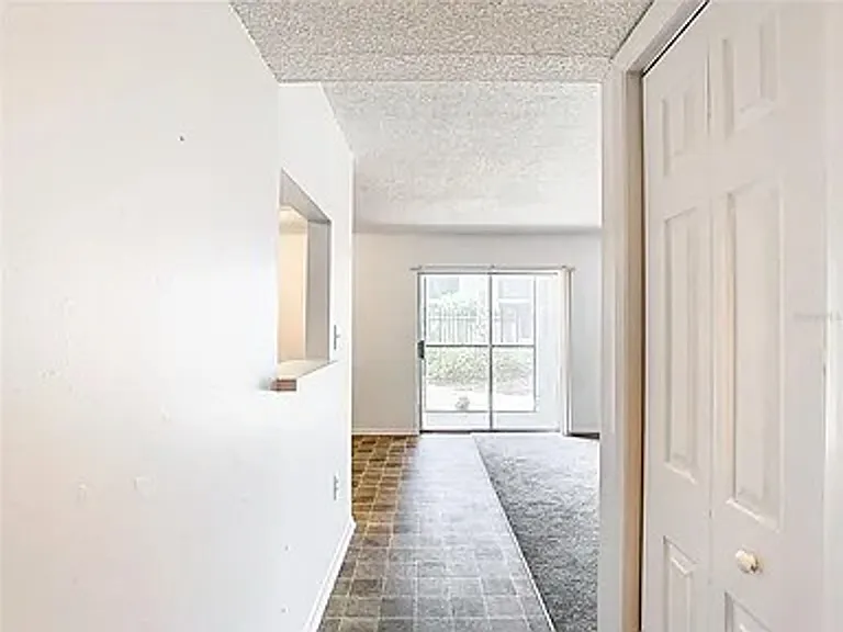 2549 N Alafaya Trl #95 — Photo 6