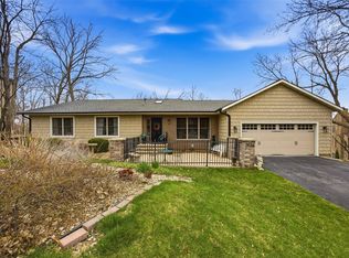 3634 Honey Hill Dr SE, Cedar Rapids, IA 52403