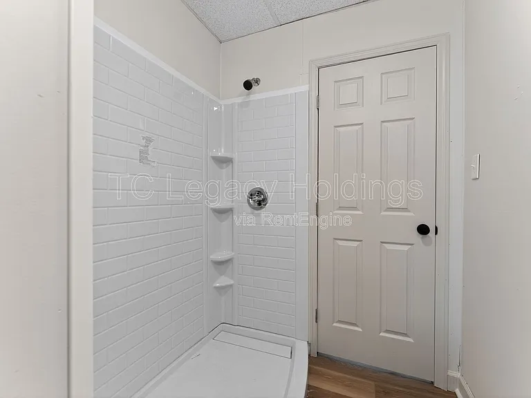 604 Hart St — Photo 28