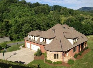 577 Fletcher Branch Rd, Vilas, NC 28692