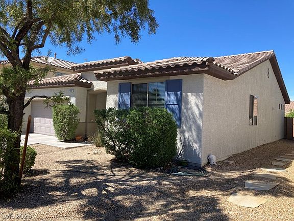 4th image of 7466 Stray Horse Ave