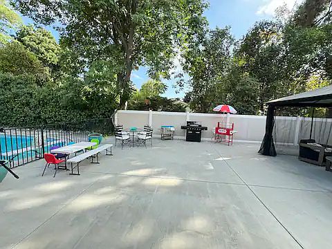 4th image of 22446 Michale St
