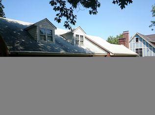 145 Lagrange St, Brookline, MA 02467