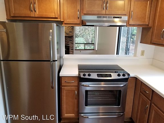 5th image of 25422 213th Pl SE Unit 9