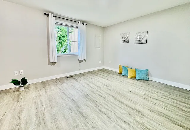 4517 S Donald Ct — Photo 12