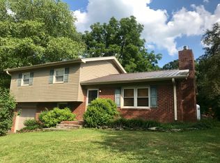 110 Westridge Dr, King, NC 27021