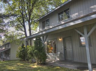 813 C Caroline Ave, Mount Shasta, CA 96067
