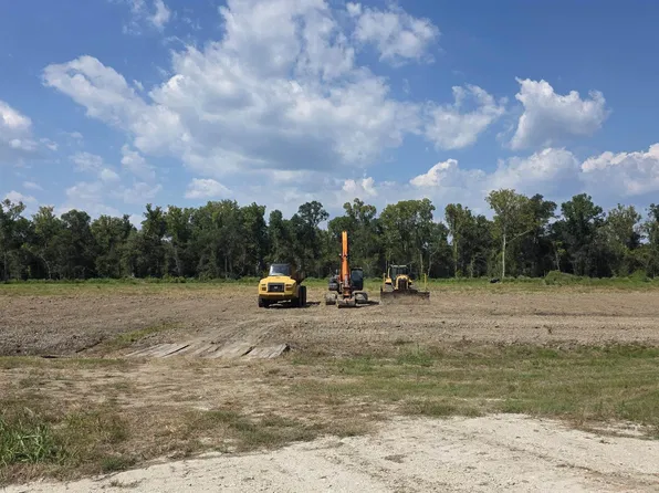 39208 W Edenborne Pkwy, Gonzales, LA 70737