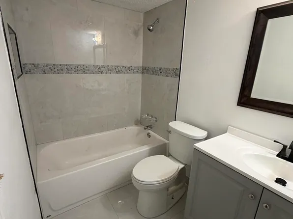 1330 SW 50th Avenue, North Lauderdale, FL 33068