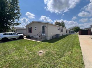 2221 Iris Ave, Belvidere, IL 61008