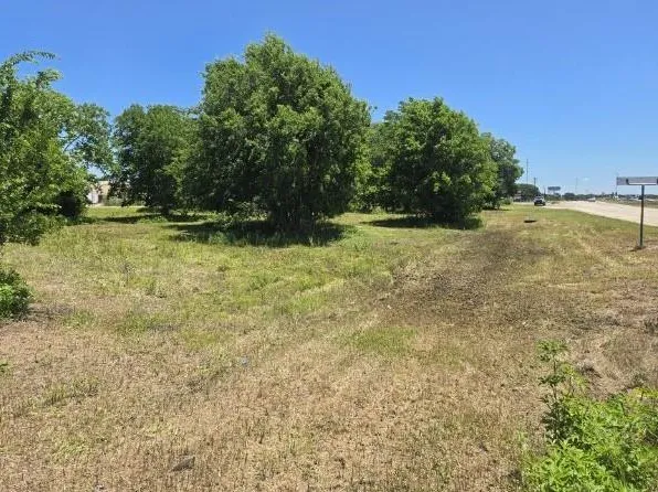 0 Highway 90, Columbus, TX 78934