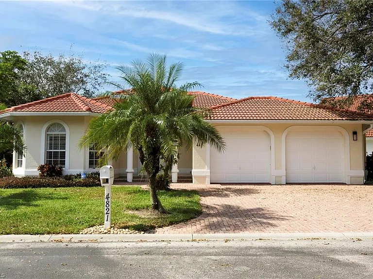 4821 Europa Dr — Photo 25