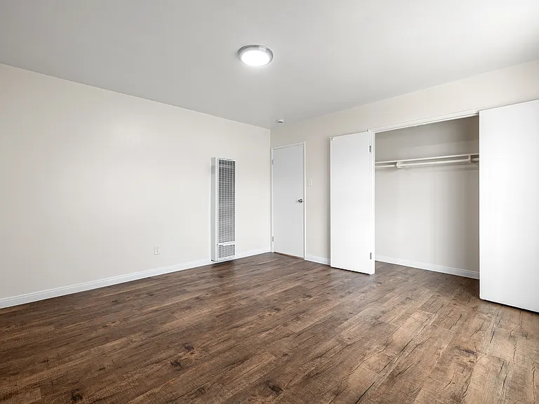 Woodruff Apartments — Photo 10