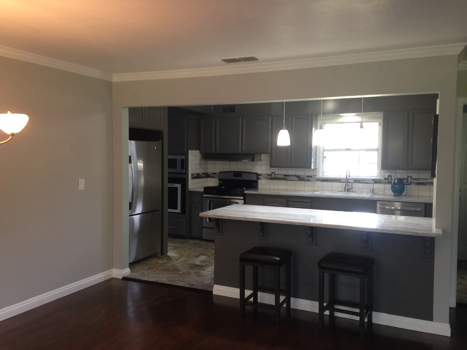 940 Jessie Ave photo 1